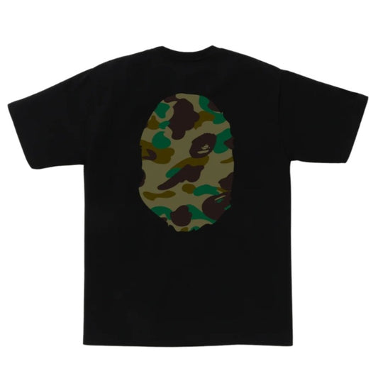 เสื้อยืด BAPE 1st Camo Big Ape Head (สีดำ/เขียว)