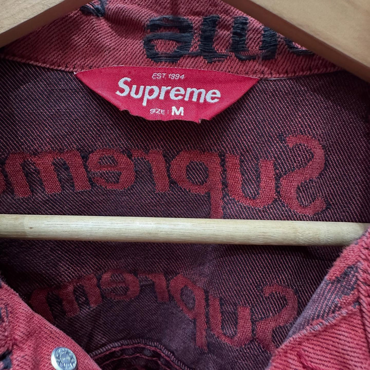 Supreme Frayed Logos Denim Trucker Jacket (RED)