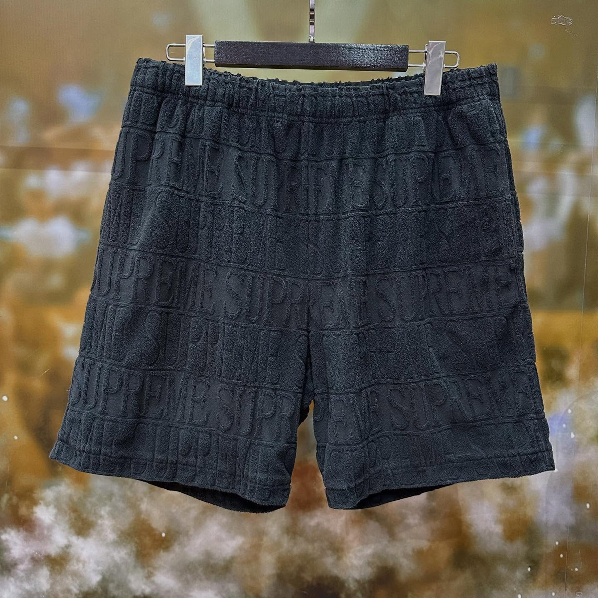 Supreme Logo Stripe Terry Shorts (BLACK)