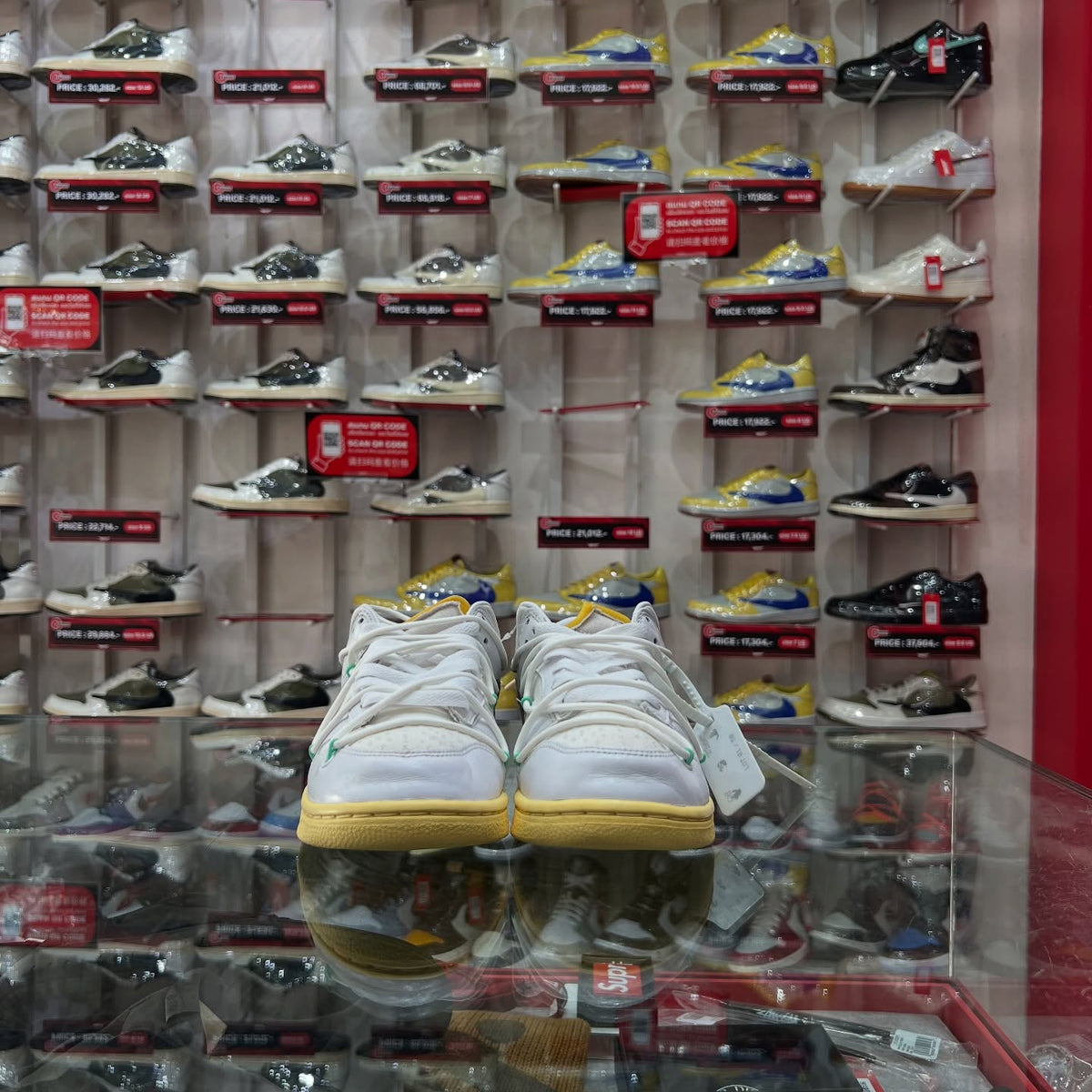 Nike Dunk Low x Off-White The 50 Lot 1