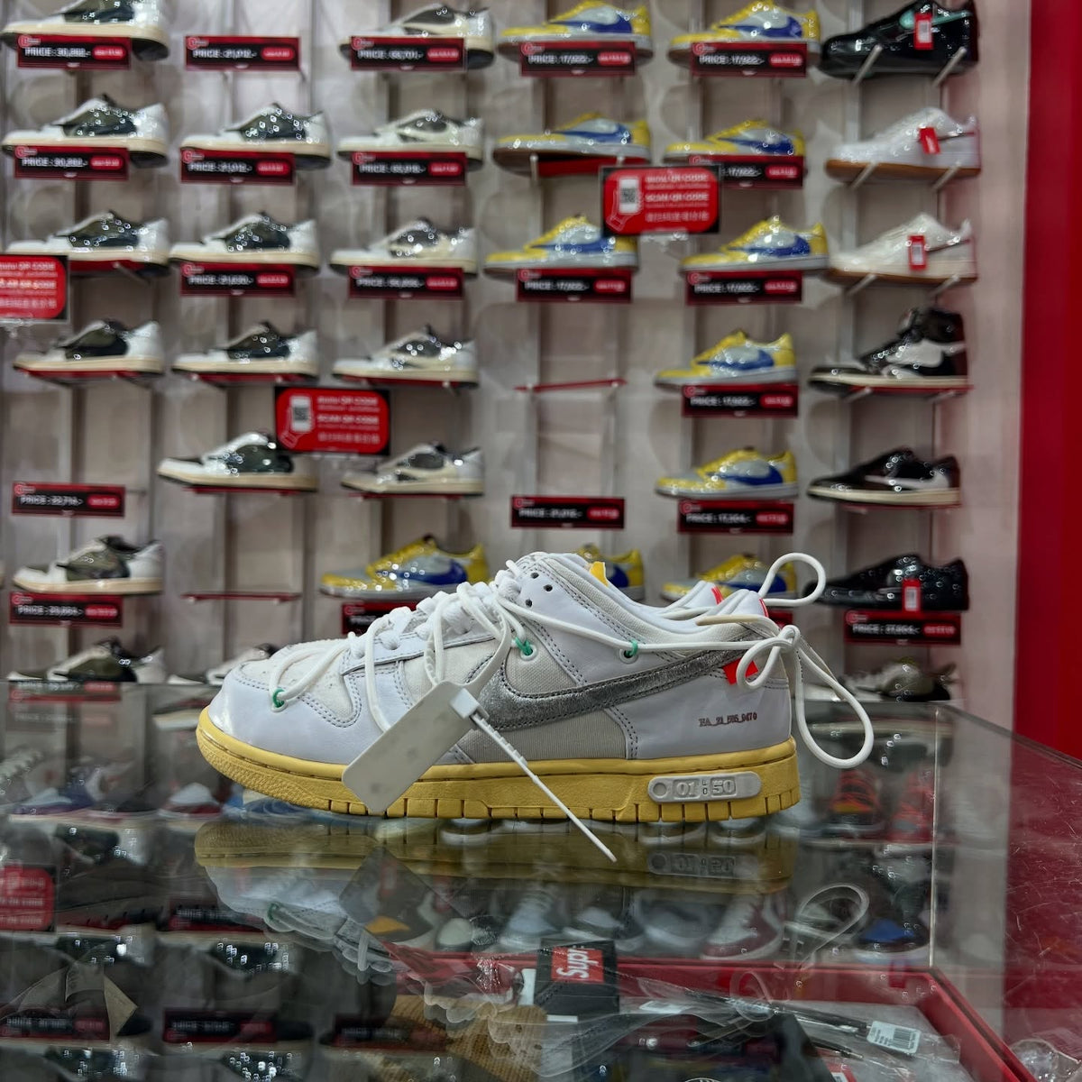 Nike Dunk Low x Off-White The 50 Lot 1