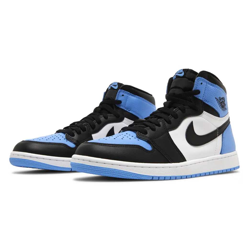 Nike Air Jordan 1 Retro High OG UNC Toe