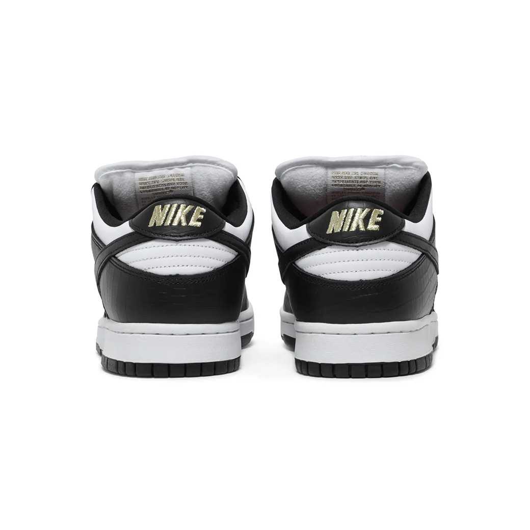 Nike SB Dunk Low x Supreme Stars Black (2021)