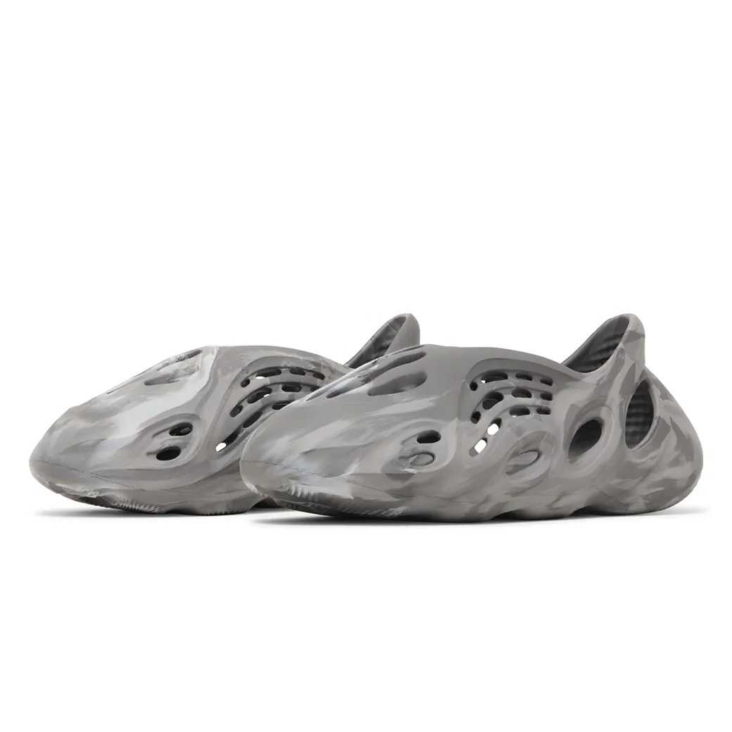 adidas Yeezy Foam Runner Granite