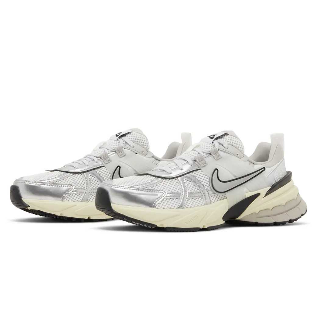 Nike V2K Run Summit White Metallic Silver (W)