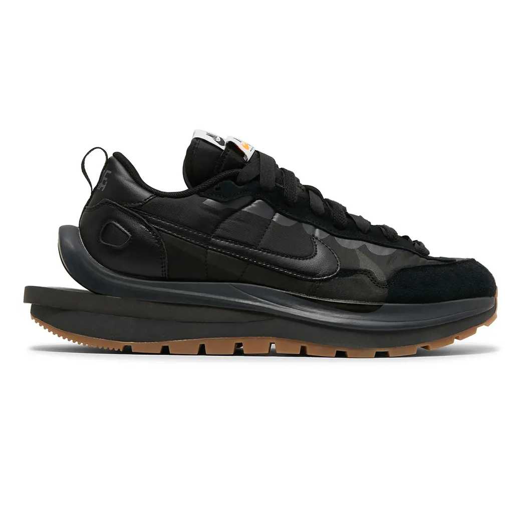Nike Vaporwaffle x sacai Black Gum