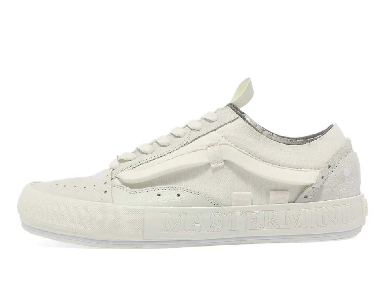 Vans Vault Old Skool x Mastermind World presented by END. (MARSHMALLOW)