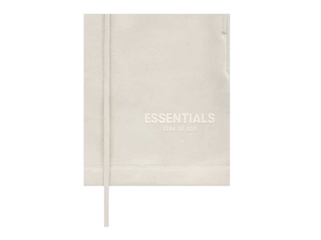 FEAR OF GOD ESSENTIALS Relaxed Sweat Shorts (WHEAT)