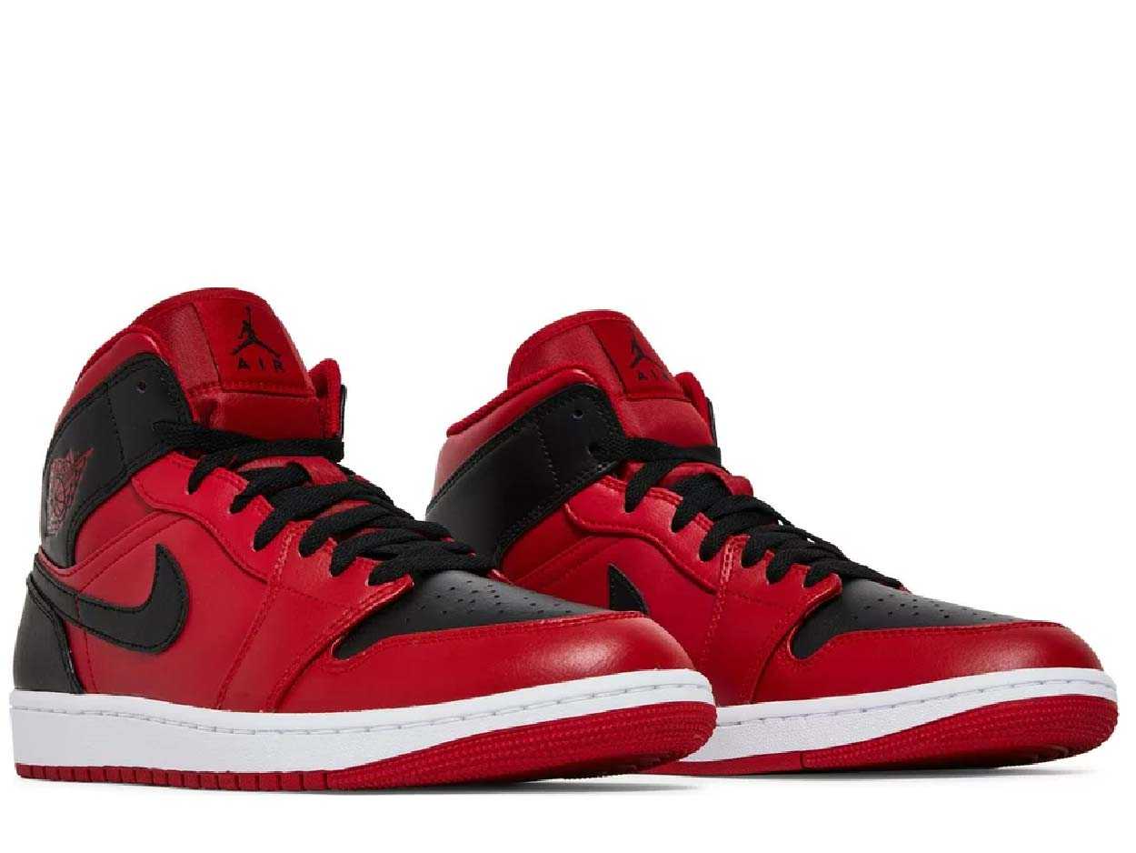 Nike Jordan 1 Mid Reverse Bred (2022)