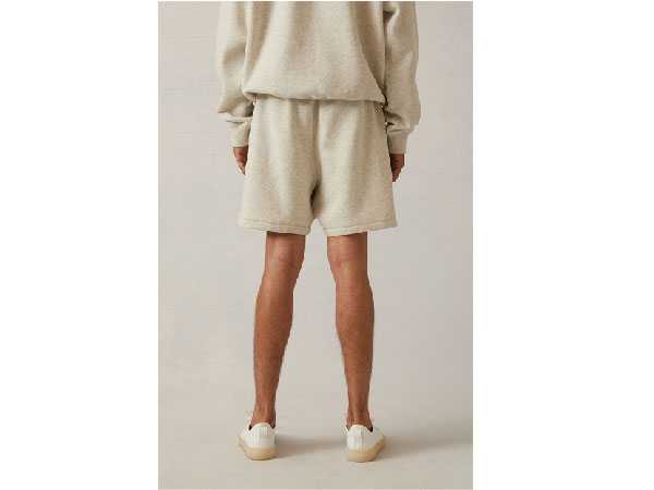 FOG – ESSENTIALS Fleece Logo Sweat Shorts (LIGHT OATMEAL)
