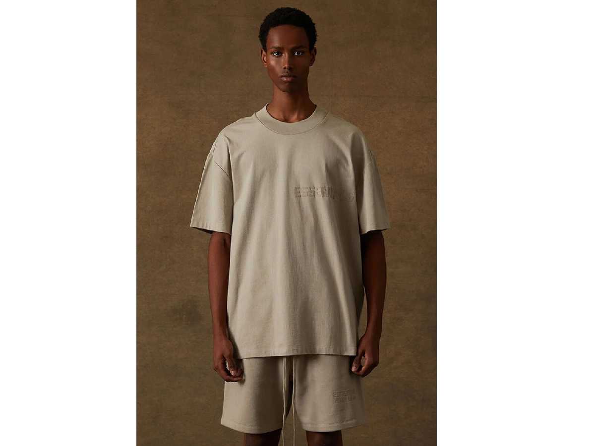 Essentials Fear Of God T-Shirt (SMOKE)