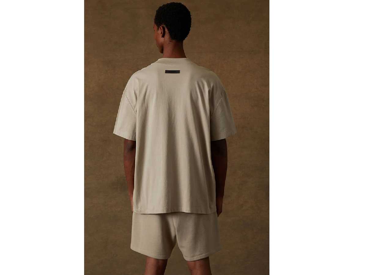 Essentials Fear Of God T-Shirt (SMOKE)
