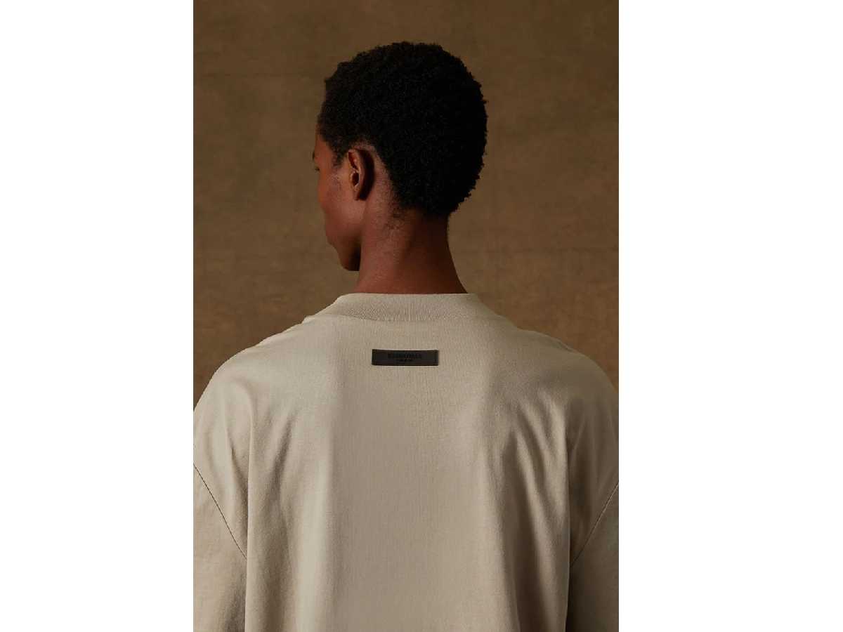Essentials Fear Of God T-Shirt (SMOKE)