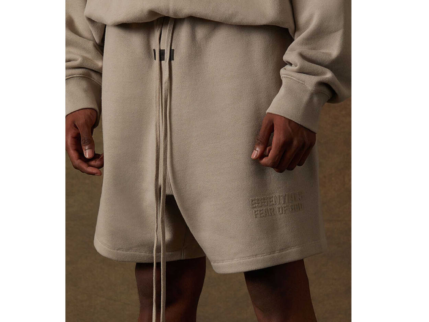 FOG – ESSENTIALS Relaxed Sweat Shorts (SMOKE)