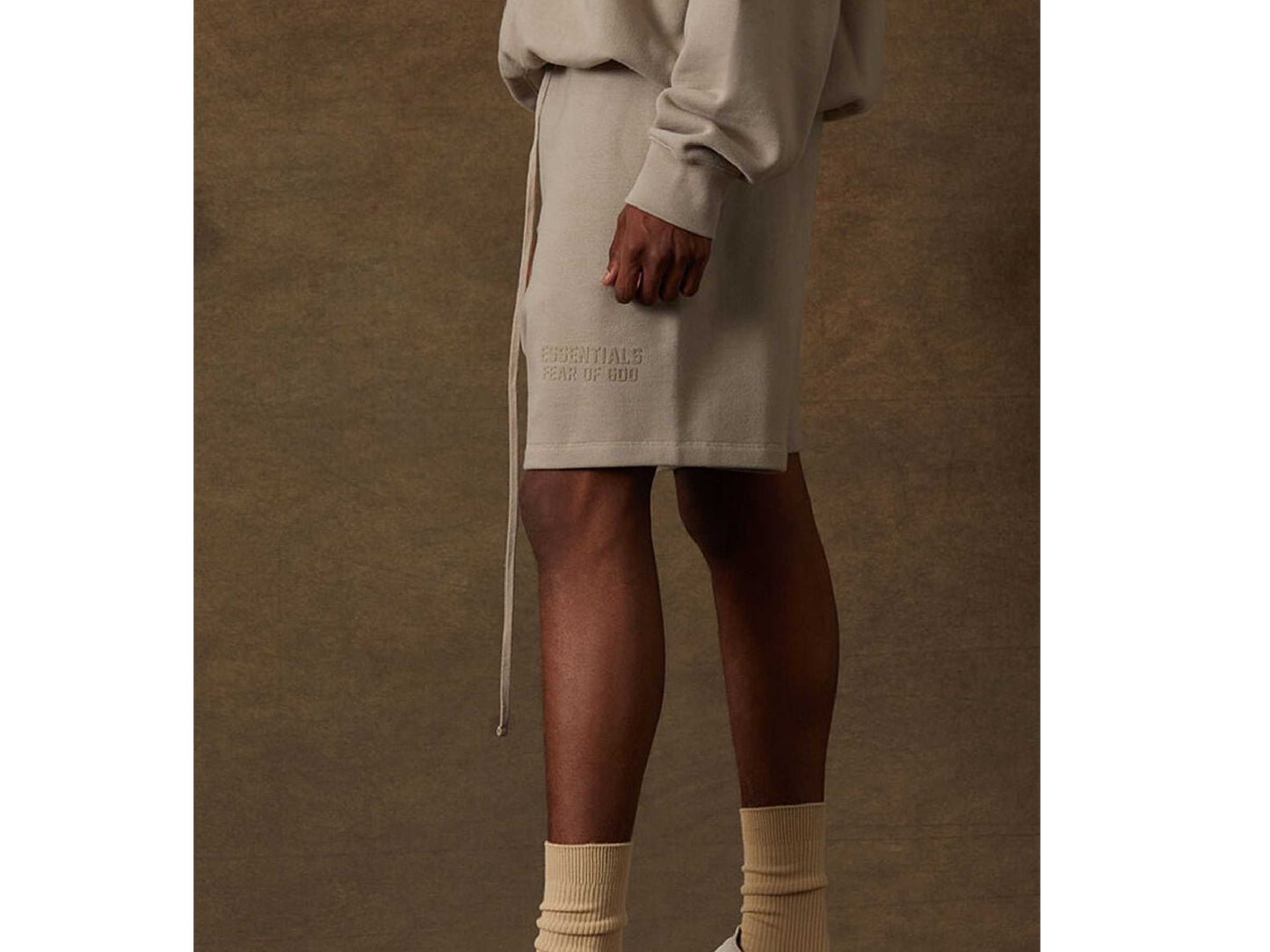 FOG – ESSENTIALS Relaxed Sweat Shorts (SMOKE)