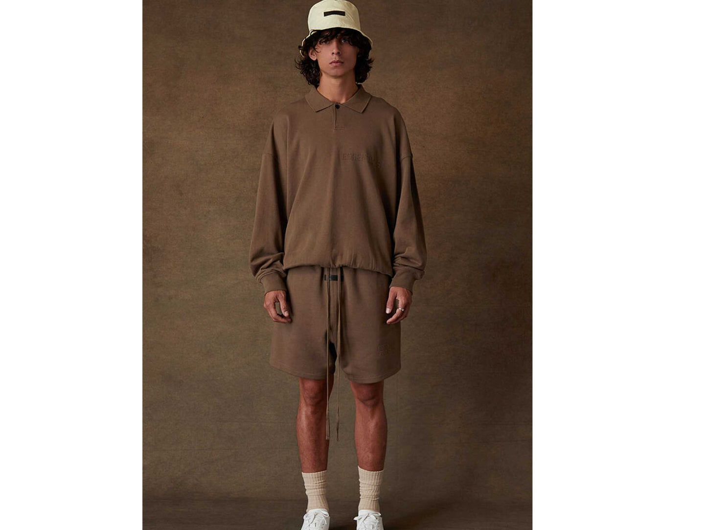 FOG – ESSENTIALS Relaxed Sweat Shorts (WOOD)