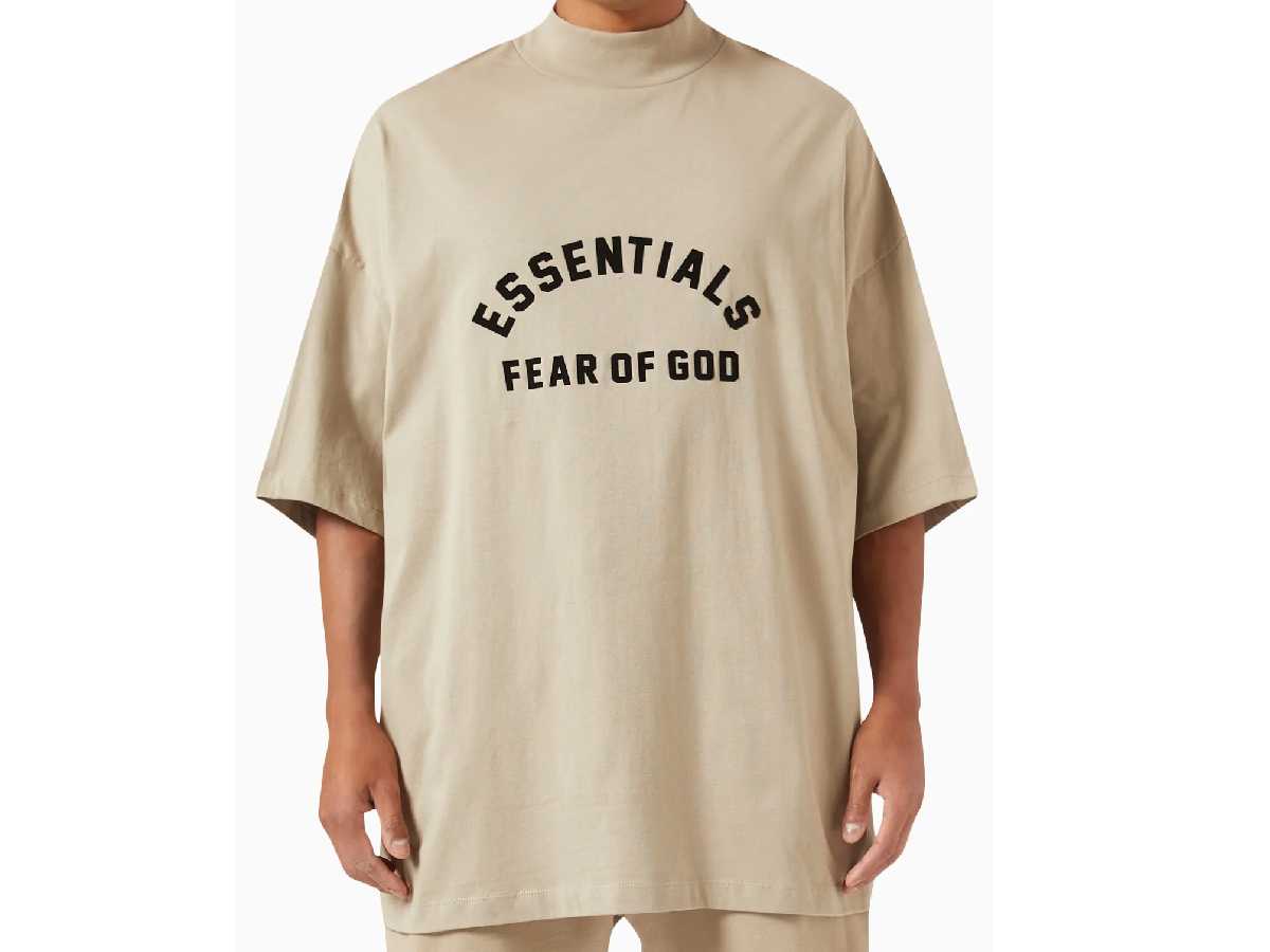 FOG – ESSENTIALS T-Shirt (DUSTY BEIGE)(BLACK FRONT)