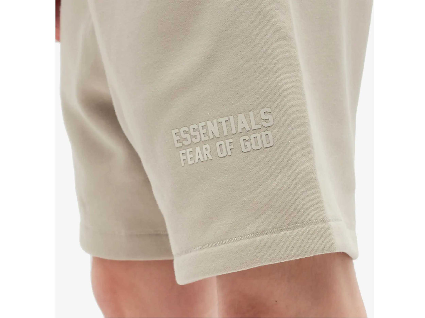 FOG – ESSENTIALS Relaxed Sweat Shorts (SEAL)