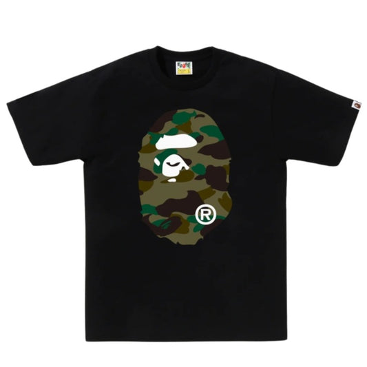 เสื้อยืด BAPE 1st Camo Big Ape Head (สีดำ/เขียว)