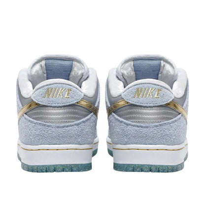 ไนกี้ SB Dunk Low x ฌอน ไคลเวอร์