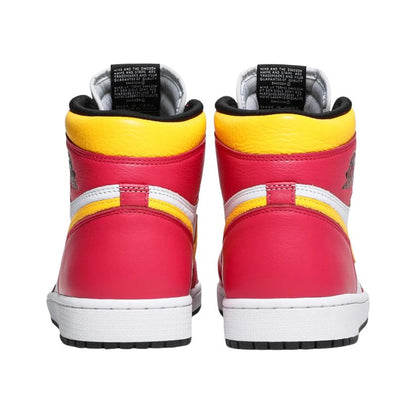 Nike Jordan 1 Retro High OG ไลท์ฟิวชั่นเรด