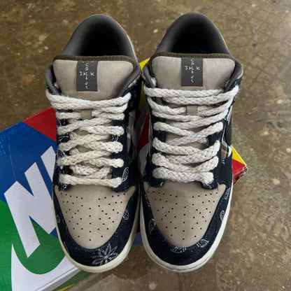 Nike Dunk Low SB X Travis Scott