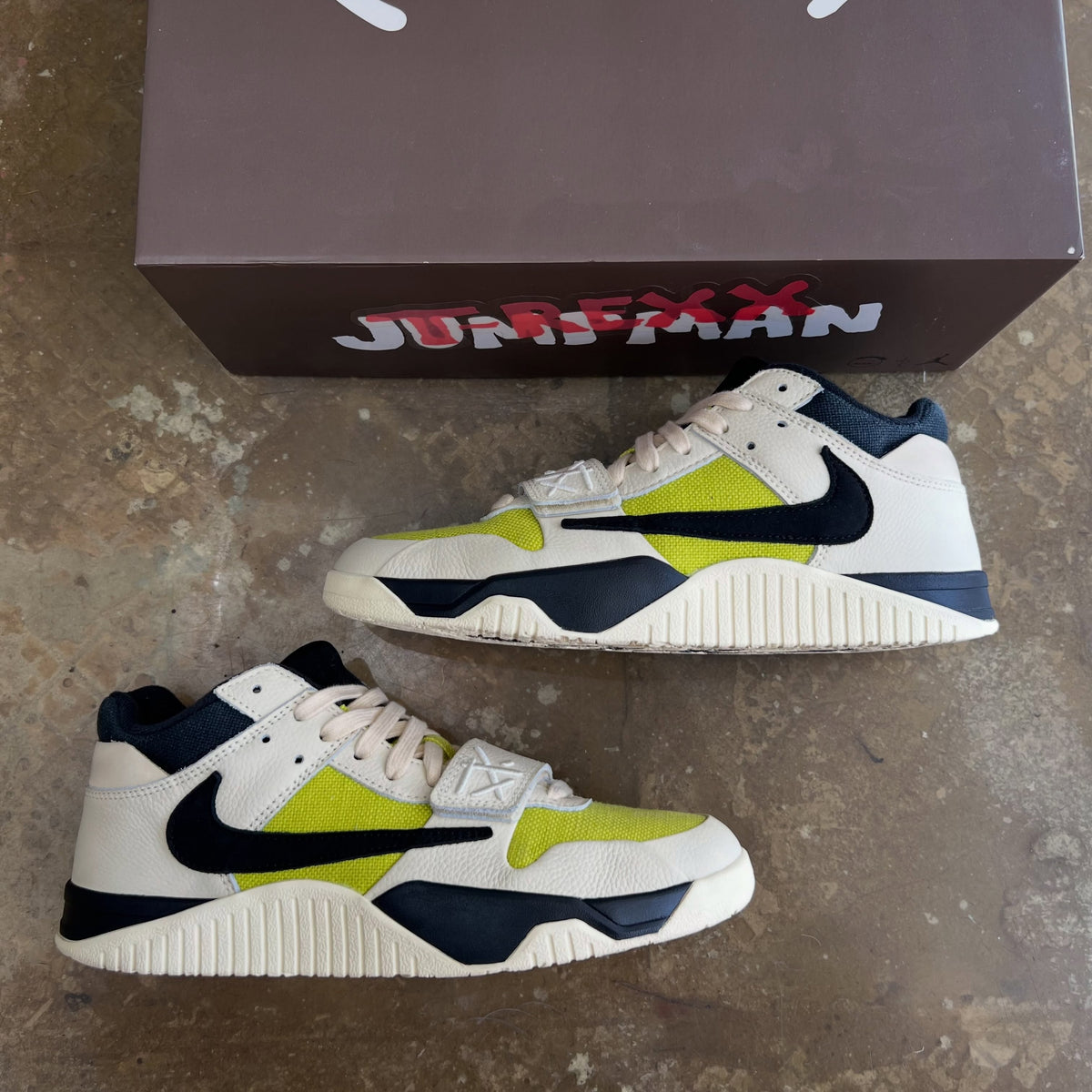 Nike Jordan Jumpman Jack TR X Travis Scott Bright Cactus