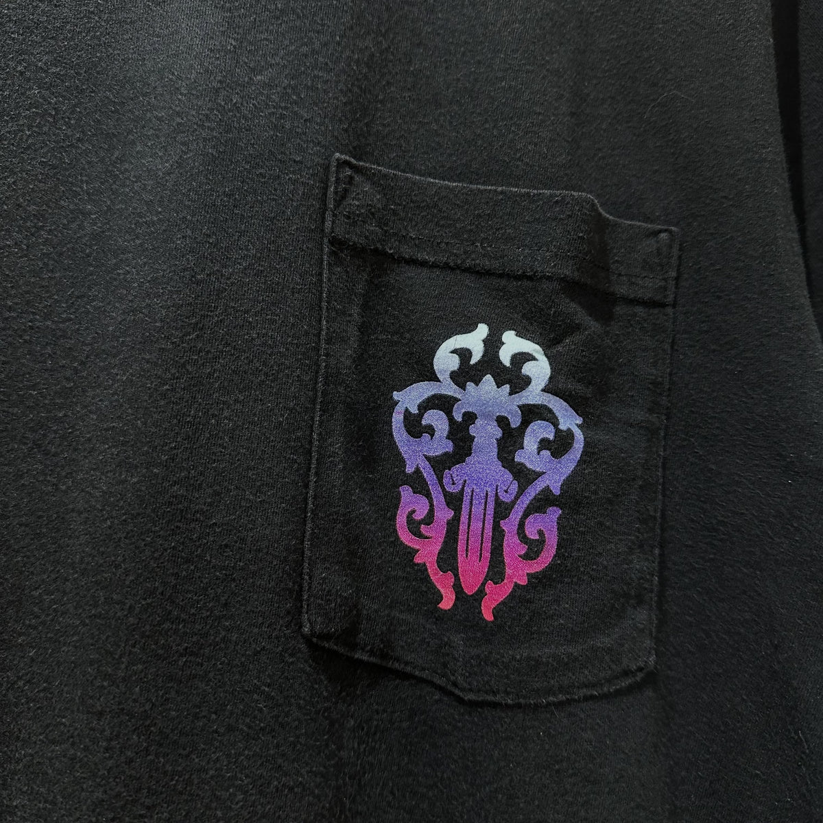 Chrome Hearts Gradient Dagger Logo T-Shirt (BLACK)