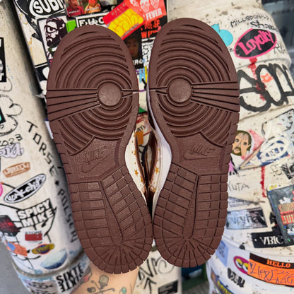 Nike SB Dunk Low Supreme Stars Barkroot (Brown)