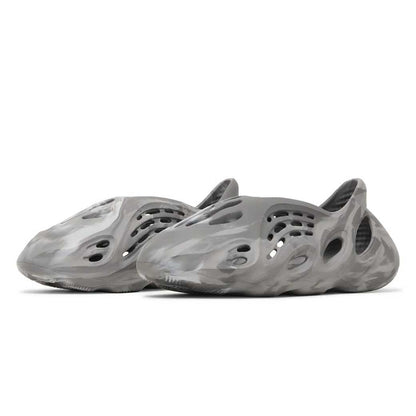 adidas Yeezy Foam Runner Granite