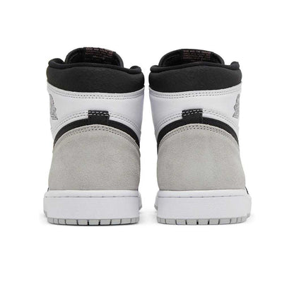 Nike Jordan 1 Retro High OG 烟灰