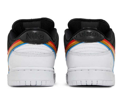 Nike SB Dunk Low โพลารอยด์