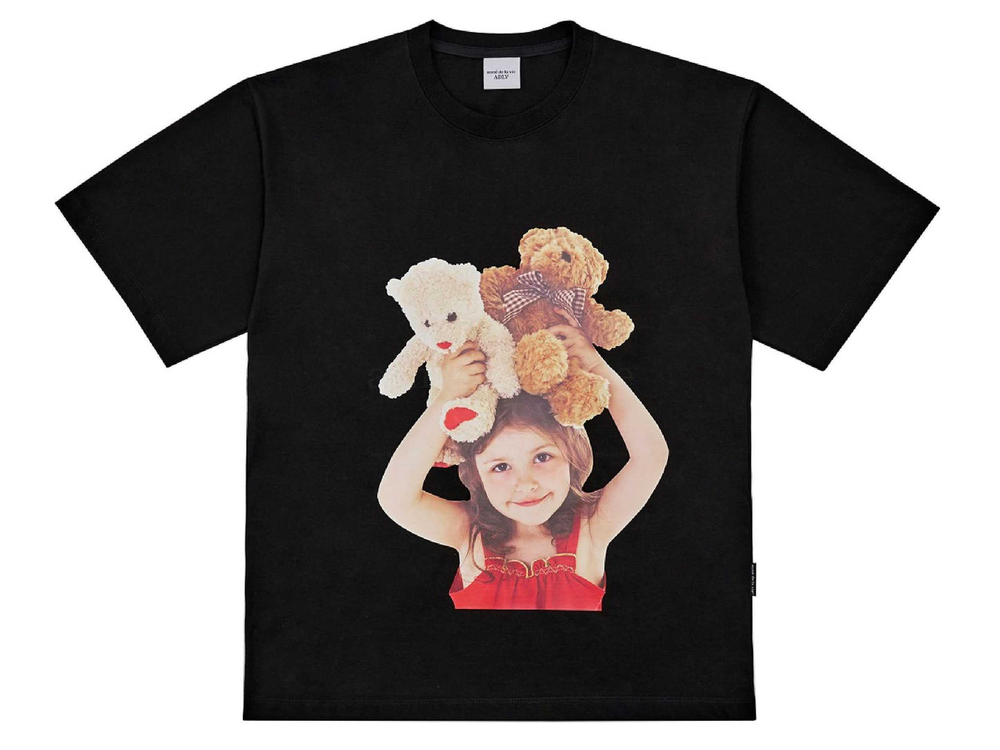 acmé de la vie ADLV BABY FACE RED DRESS Short Sleeve T-Shirt (BLACK)